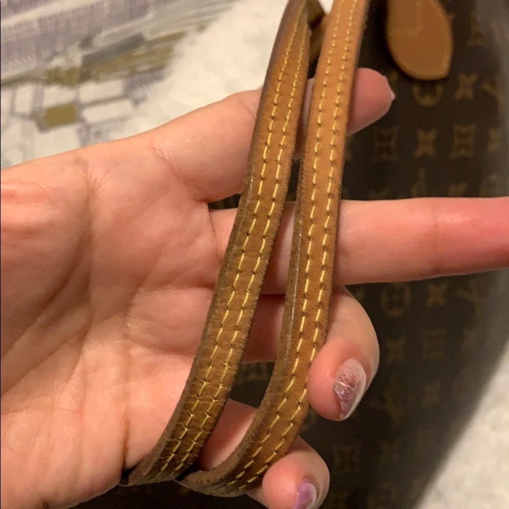 Monogram Medium bag - Picture 4 of 8